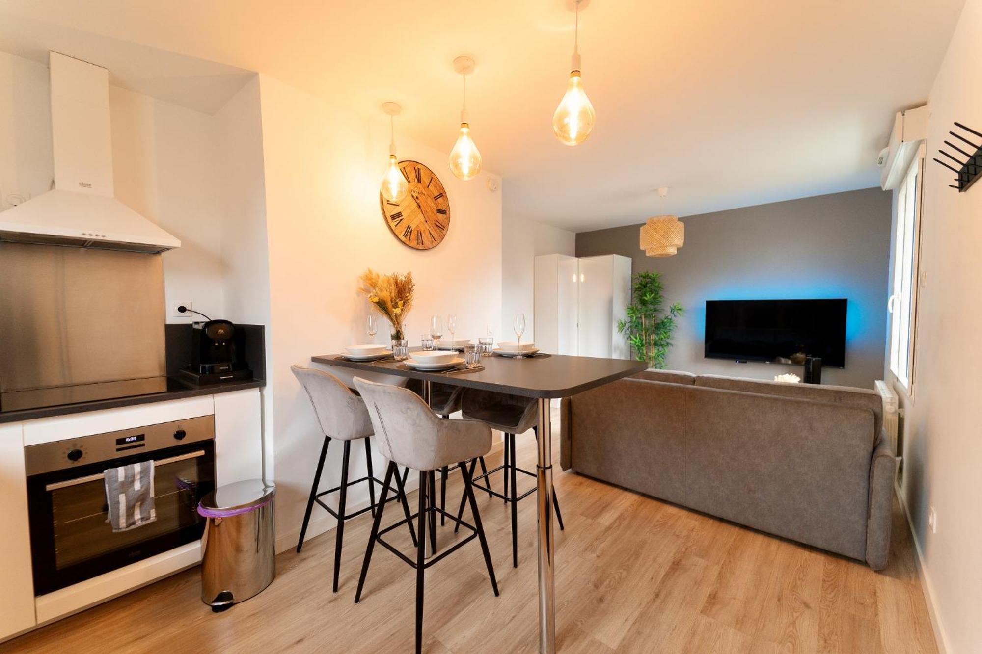 Escapade Relaxante - Spa - Jacuzzi - Sauna - Prives L'Isle-Adam Luaran gambar